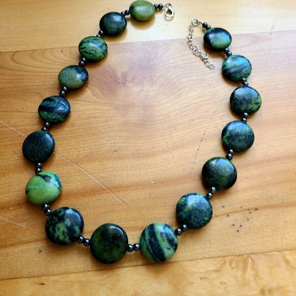 Green Jasper round beads and Hematite necklace. - Picture 1 of 5